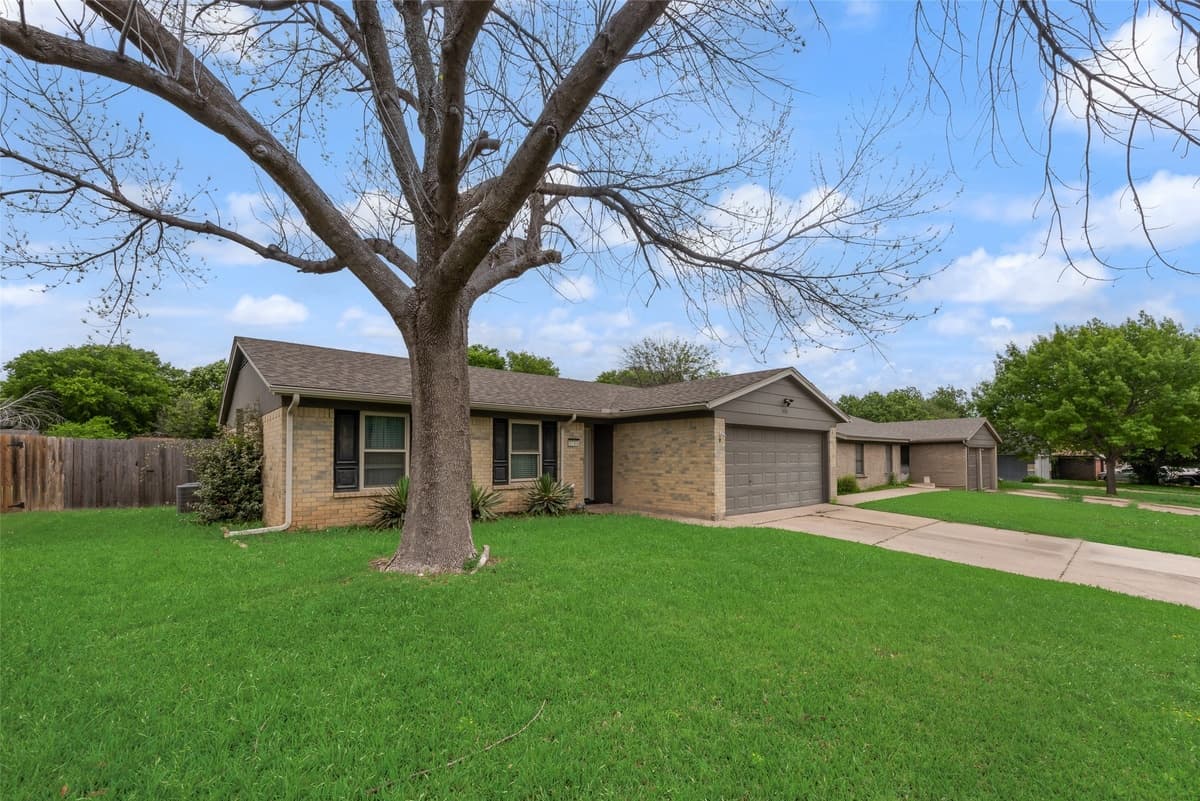 5721 Macneill Dr — photo 18