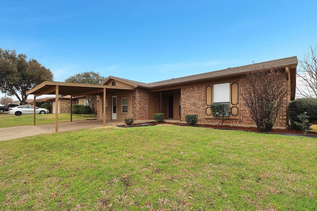 6632 Valley View Dr — photo 1