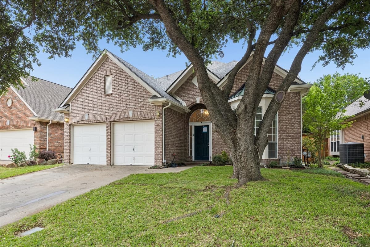 3768 Lakeway Ct — photo 2
