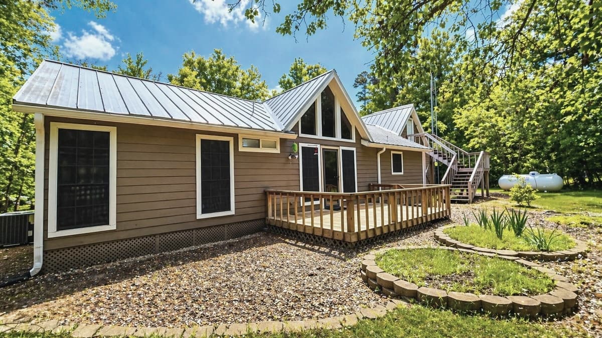 153 Candlelight Cove — photo 25