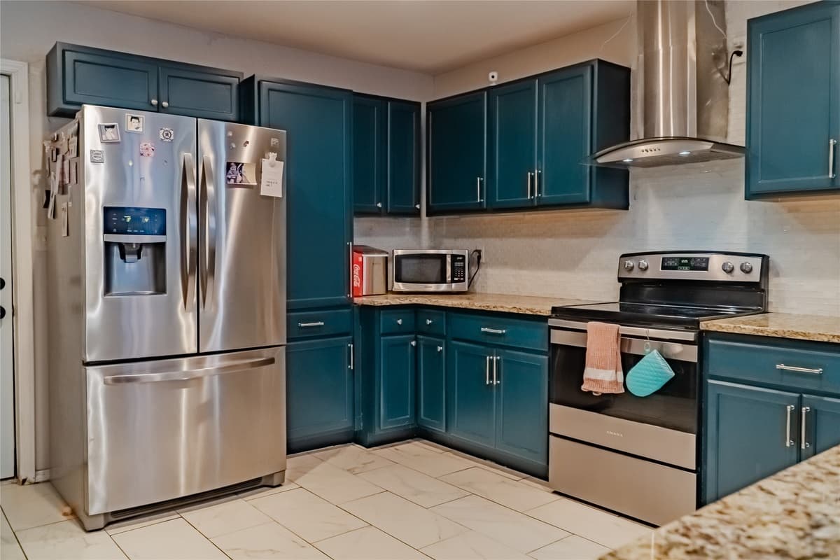View 3