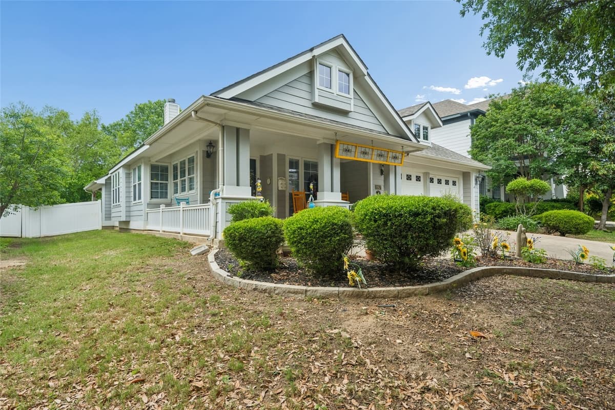 8957 Haas Dr — photo 1