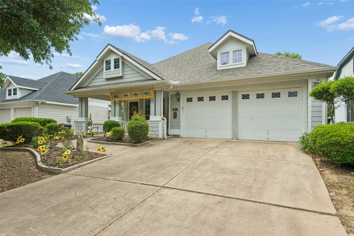 8957 Haas Dr — photo 2