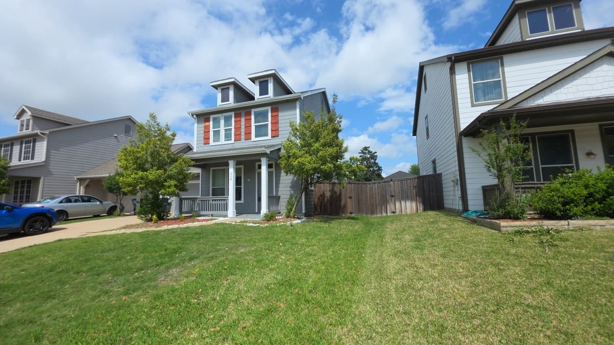 908 Greene Way — photo 2