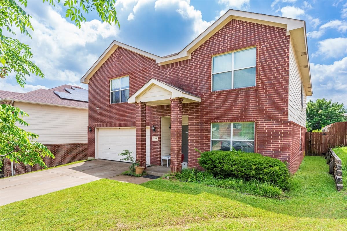 8100 Colbi Ln — photo 2