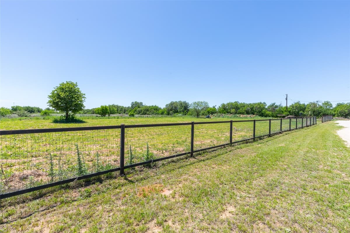 10227 County Rd 379 — photo 40