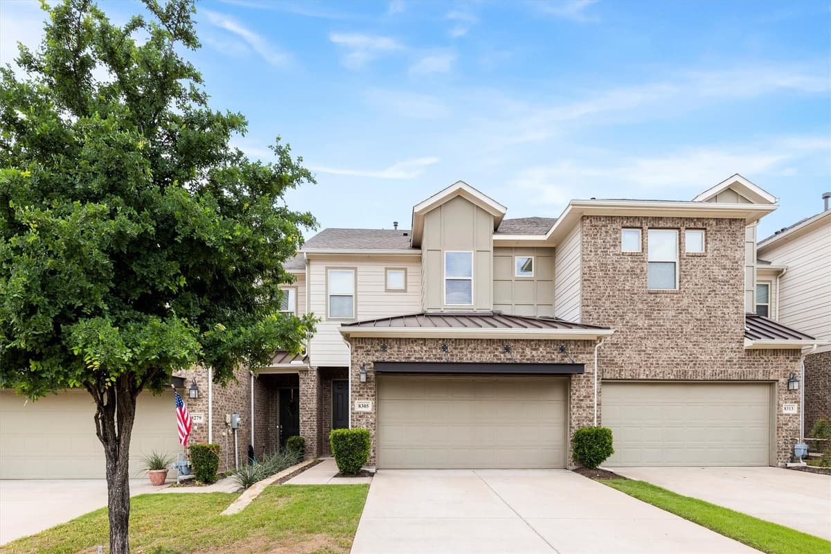 8305 Oxalis Ln — photo 1