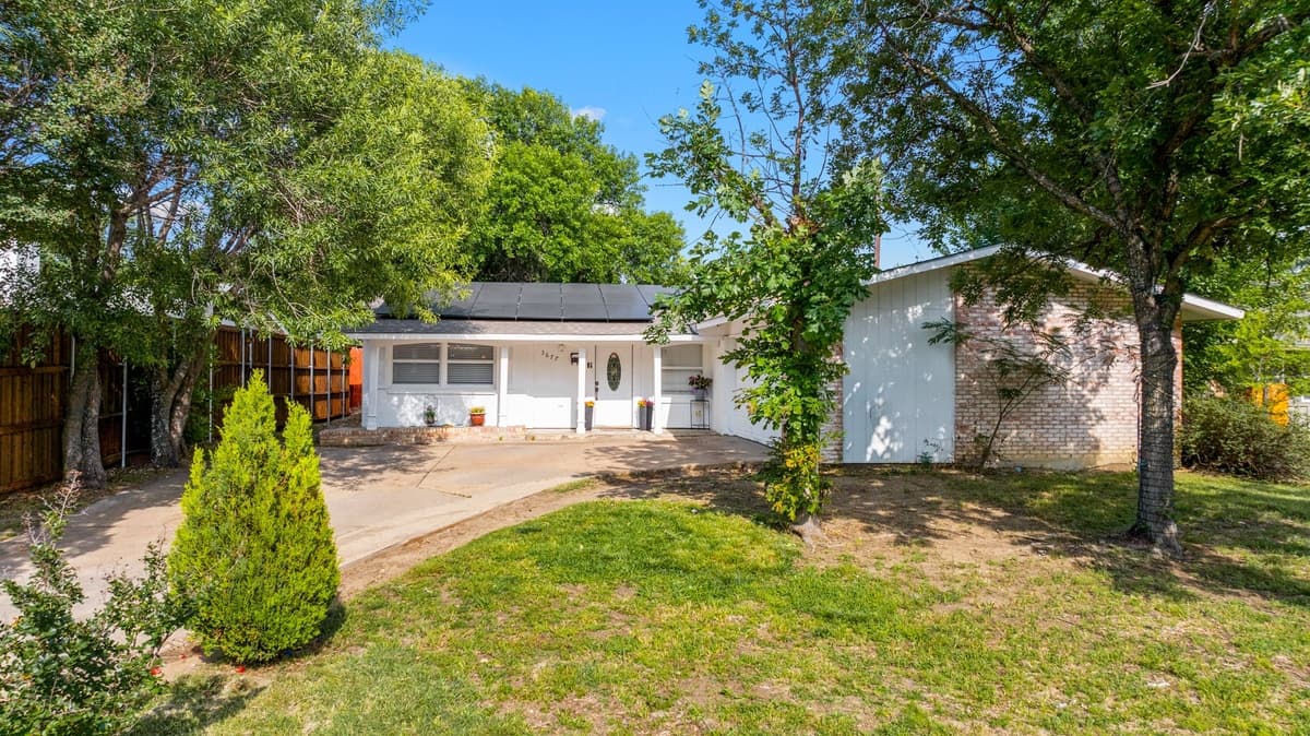 3677 High Mesa Dr — photo 1
