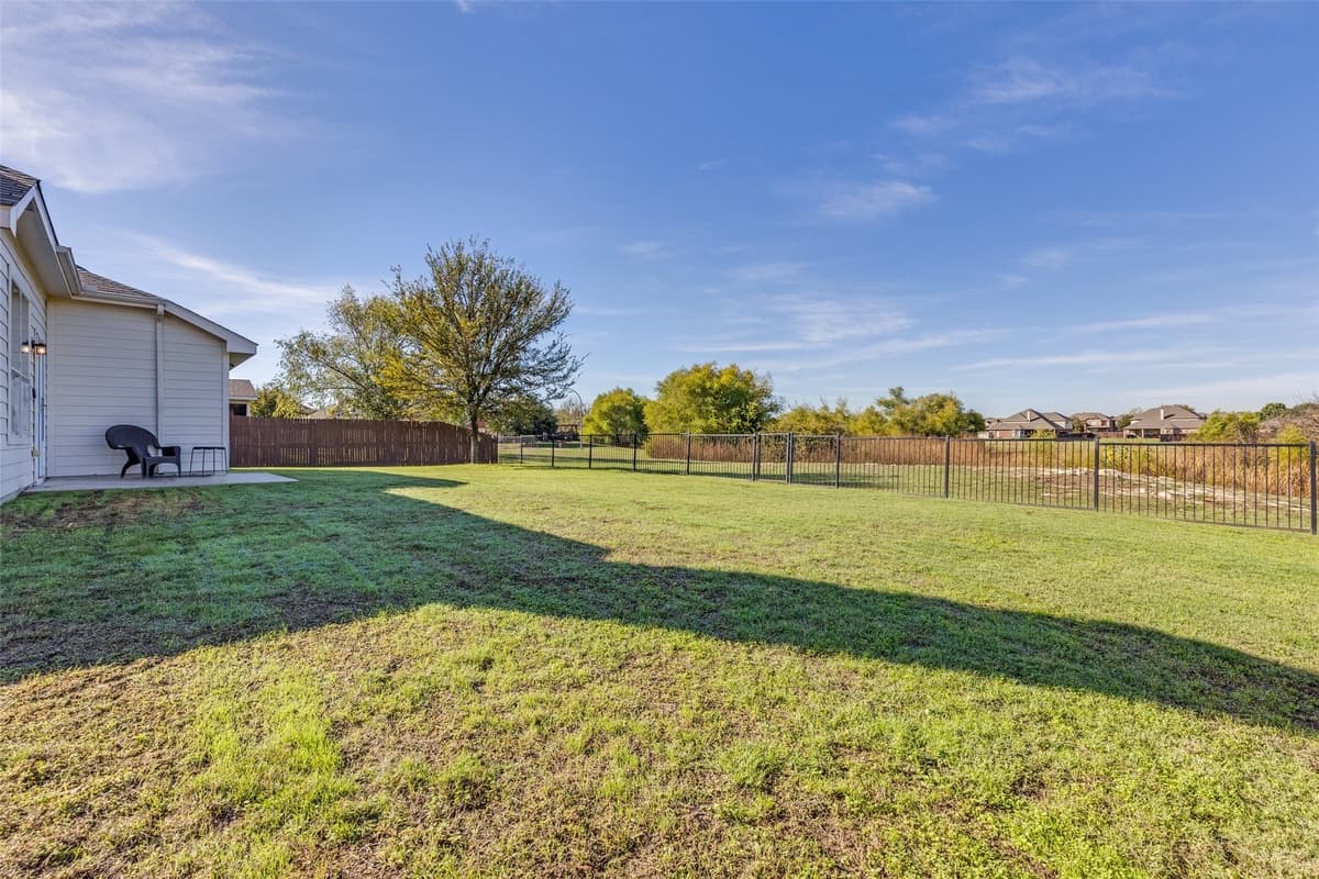13729 Village Vista Dr — photo 32