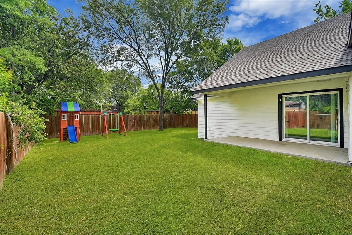 10011 Mill Valley Ln — photo 19