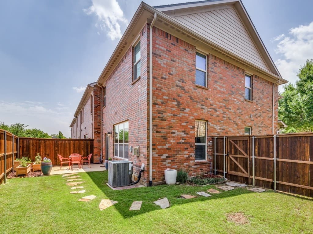 2613 Jackson Dr — photo 35