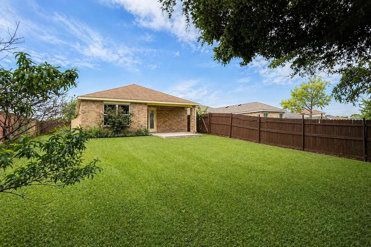 1103 Warrior Dr — photo 2