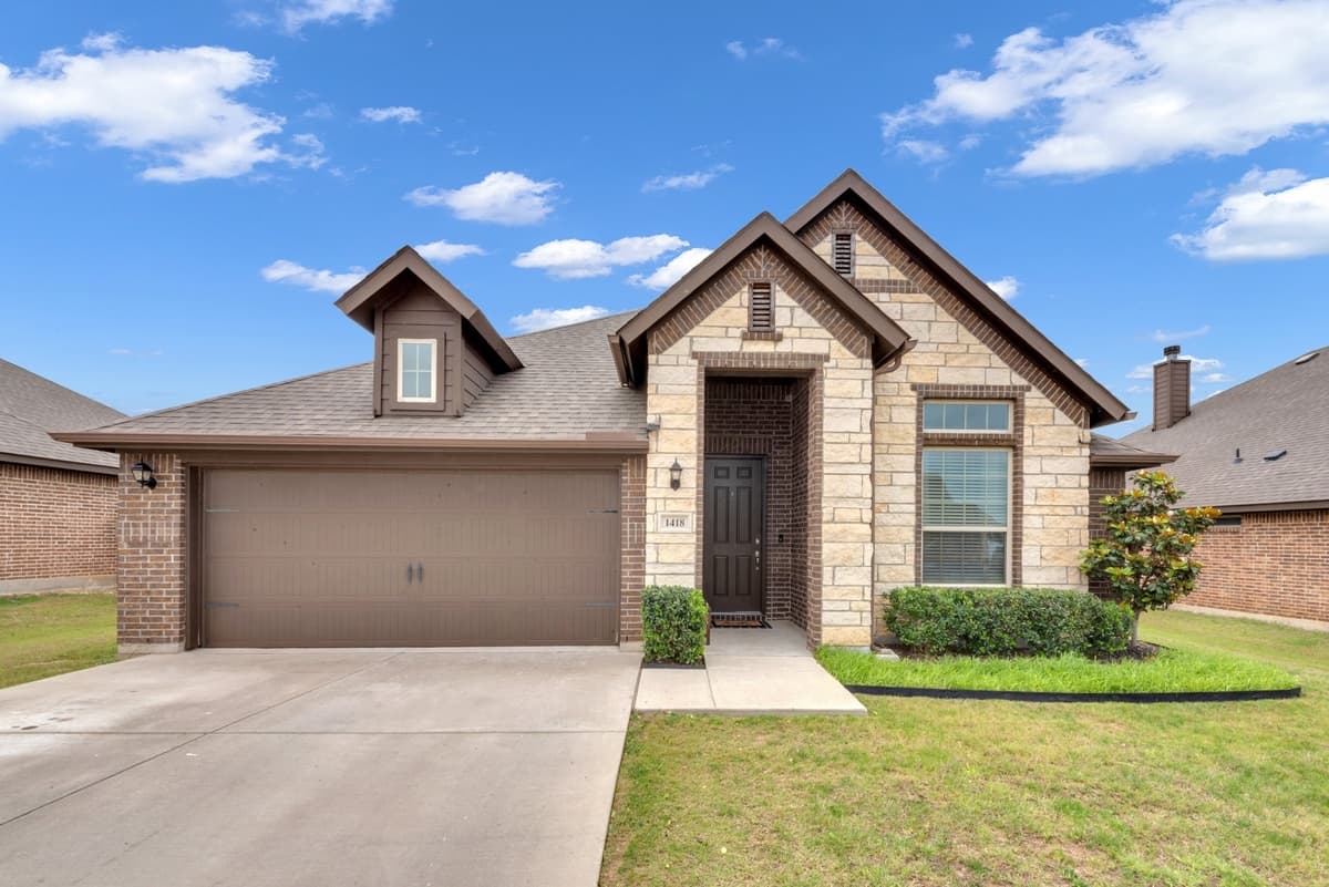 1418 Wagon Wheel Way — photo 1