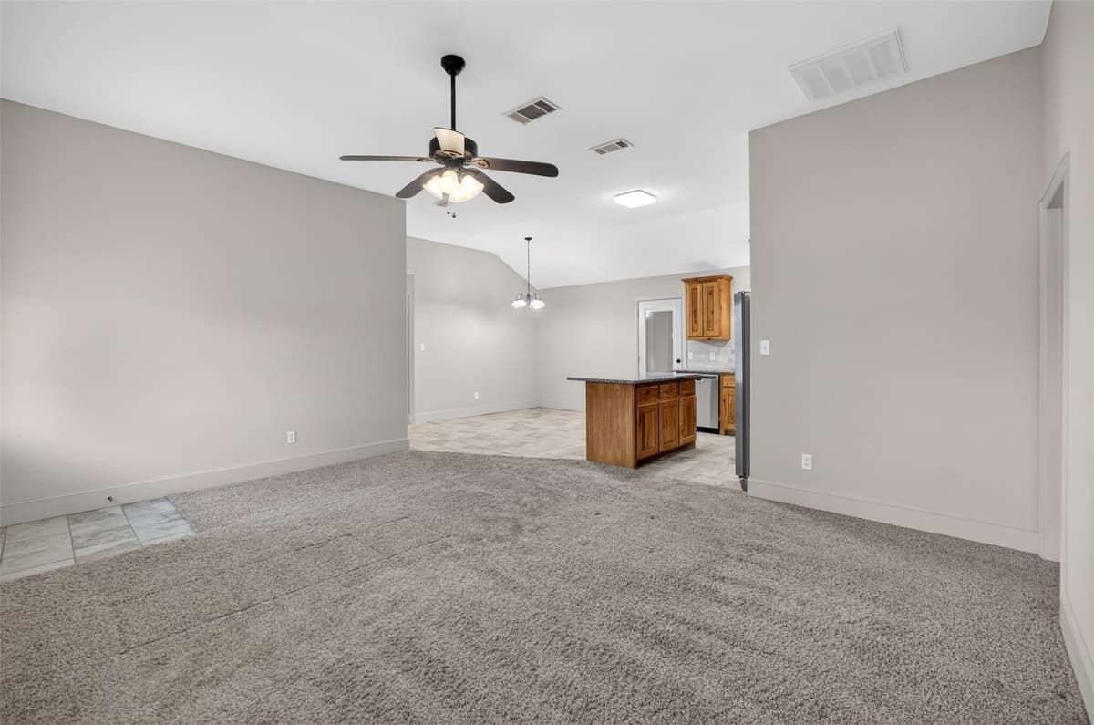 505 E 5TH ST - Photo 3