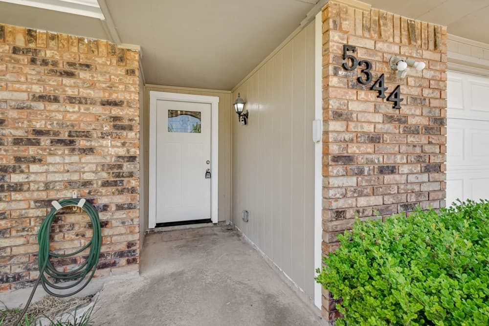 5344 Knox Dr — photo 2