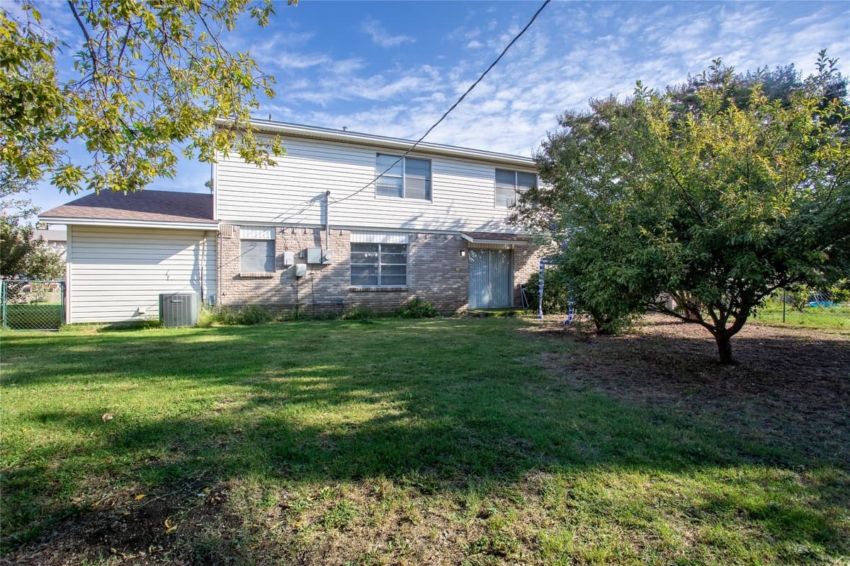 4410 Bucknell Dr — photo 24