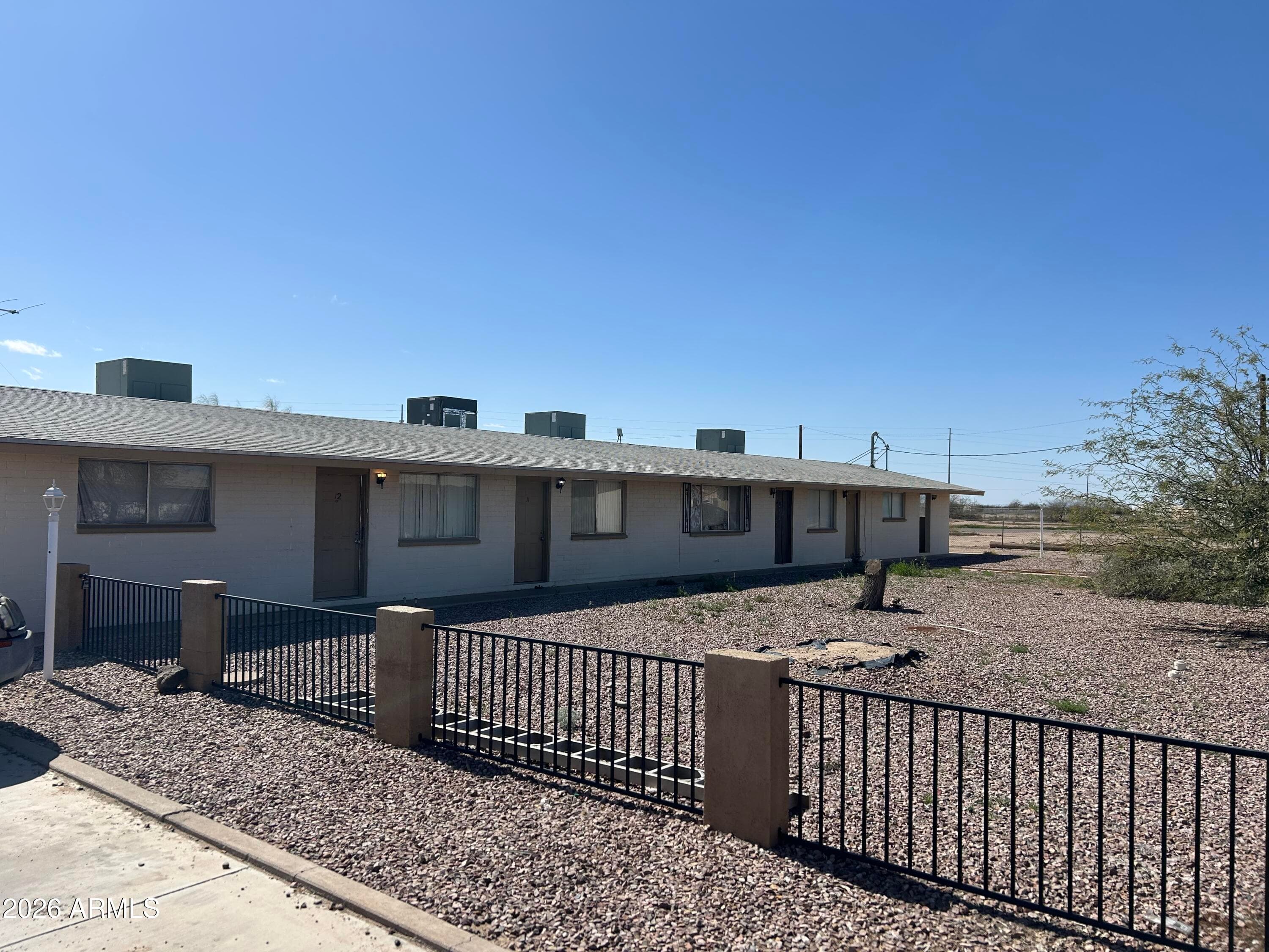 4220 N GRANADA DR - Photo 2