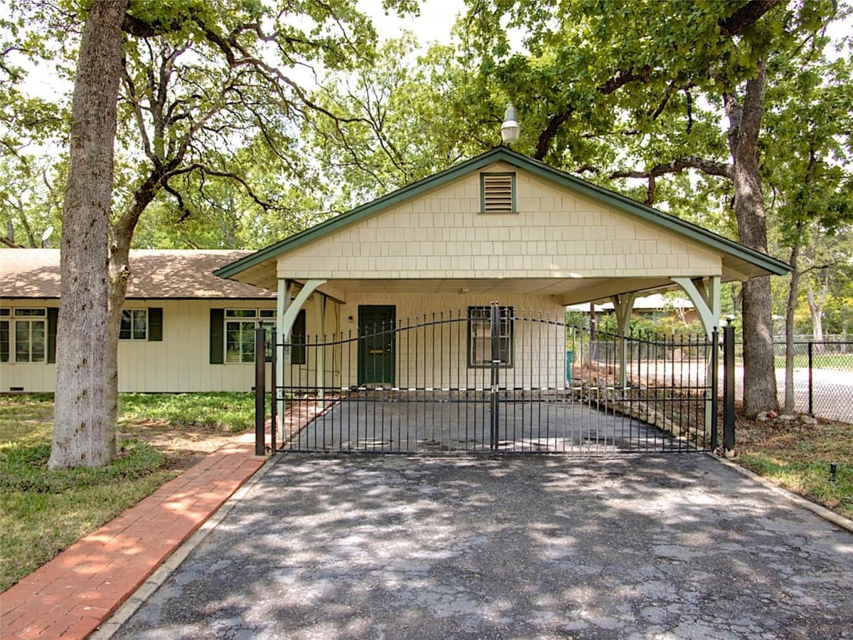 Property image 40