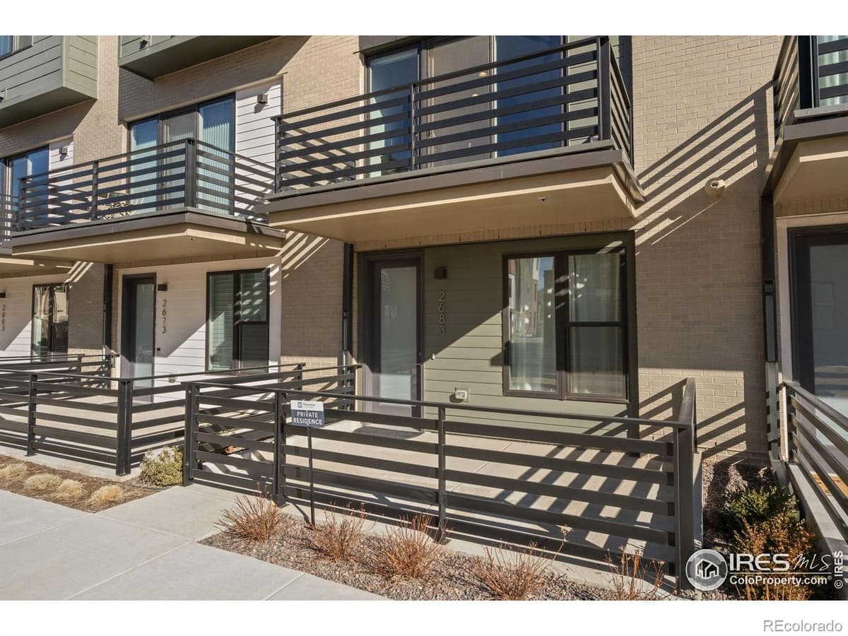 2683 NICHOLAS WAY - Photo 2