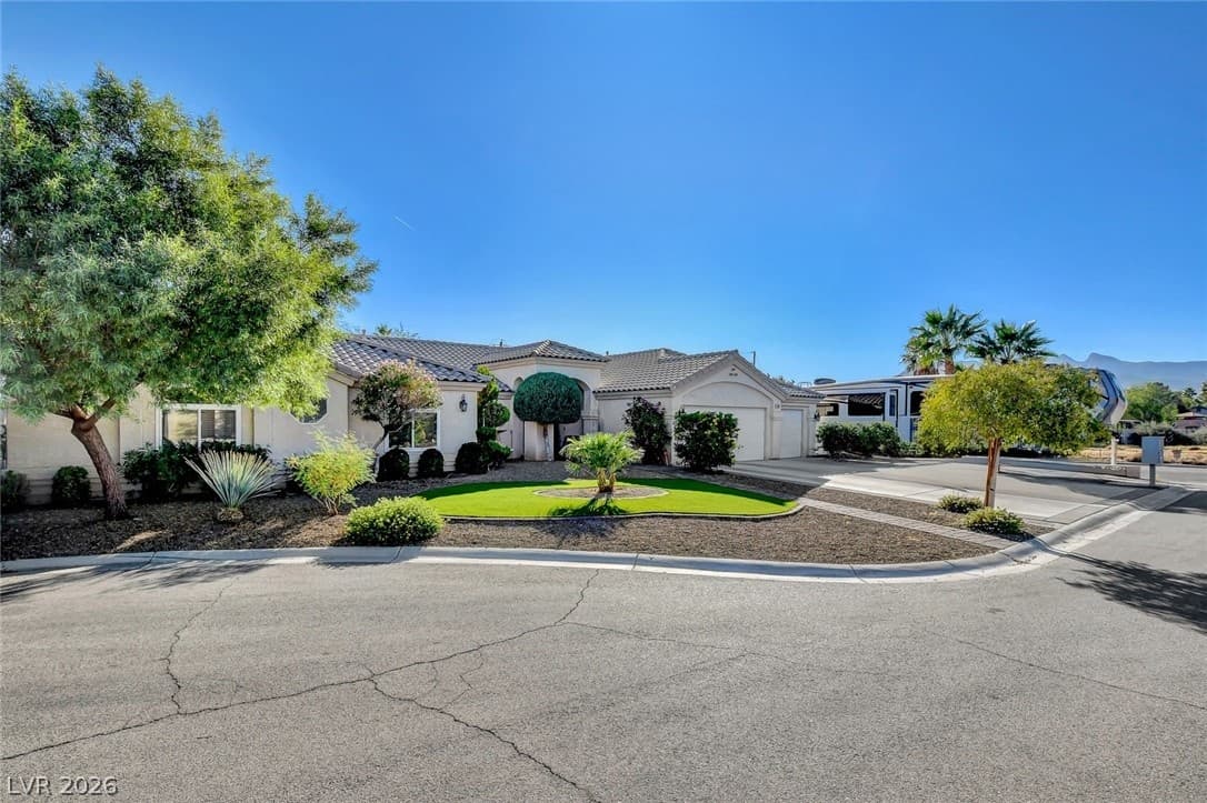 4850 CONOUGH LN - Photo 2