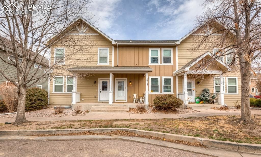 5182 DOVETAIL LN - Photo 1