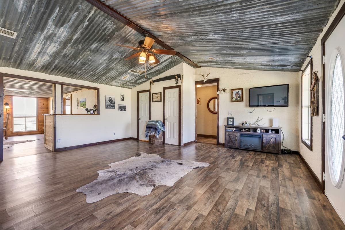 Property image 38