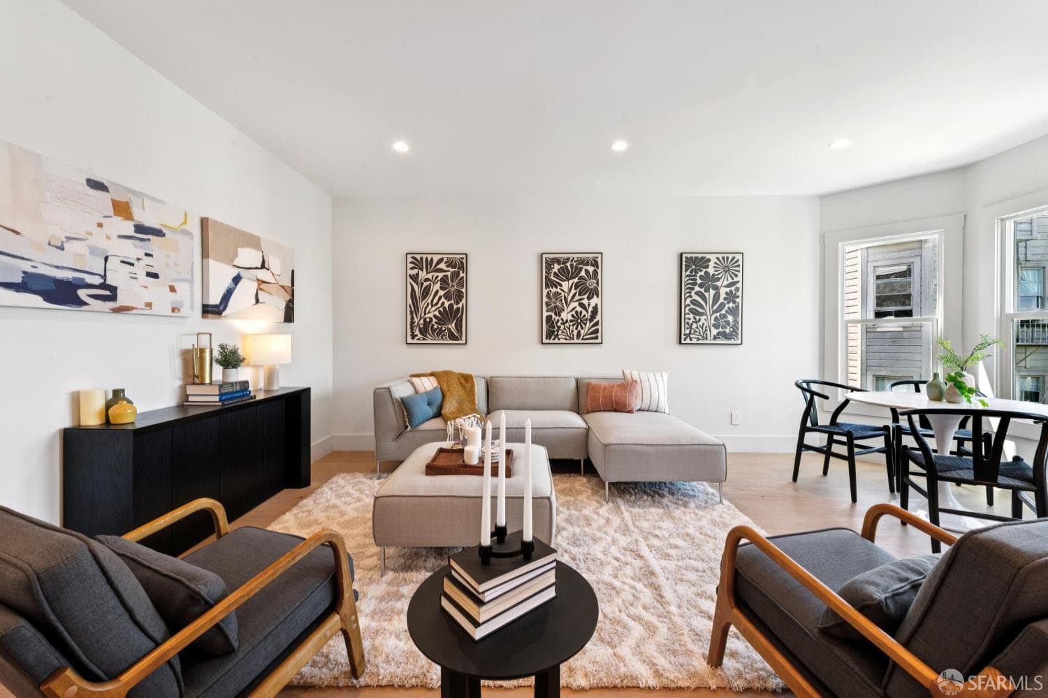 1522 WALLER ST - Photo 2