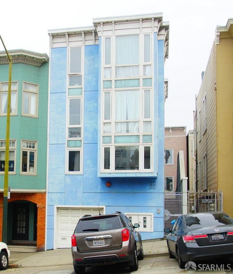 2928-2932 LARKIN ST - Photo 1